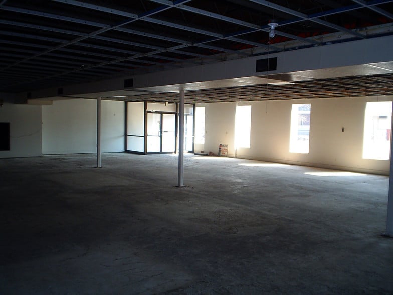 222 E 11th Ave, Columbus, OH for sale - Building Photo - Image 2 of 2