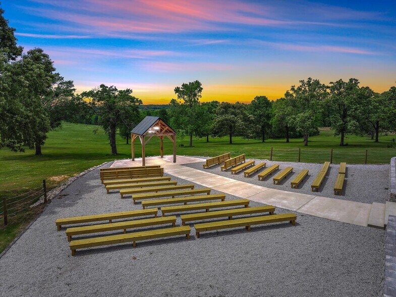 1972 FM 857, Grand Saline, TX à vendre - Photo du bâtiment - Image 3 de 101