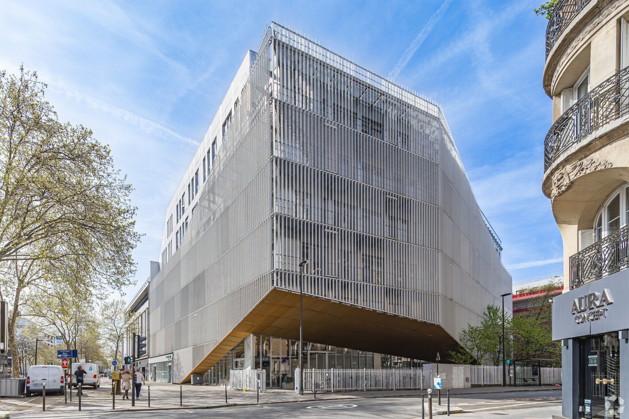 58 Avenue Edouard Vaillant, Boulogne-Billancourt à louer Photo principale- Image 1 de 12
