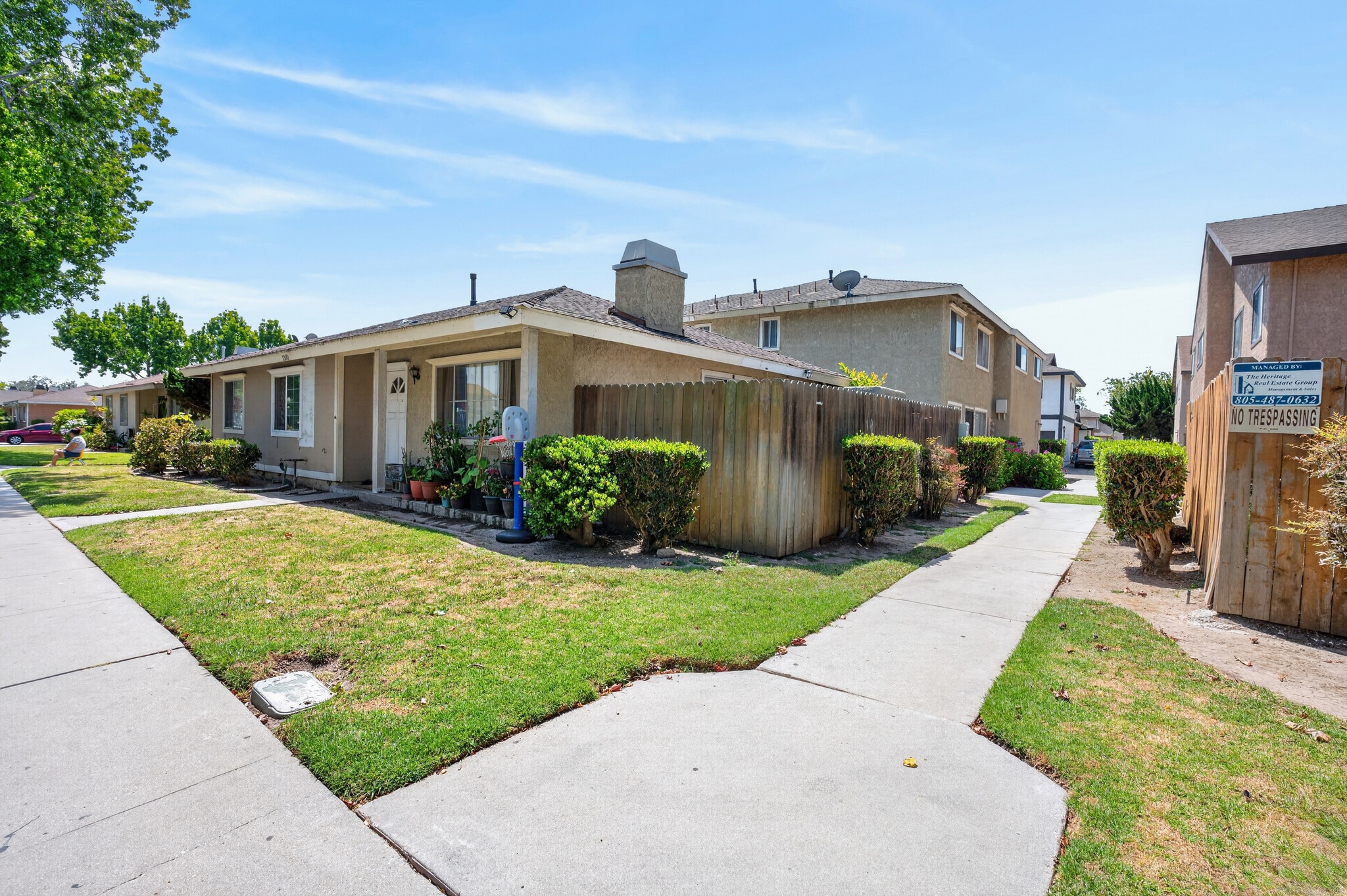 1310 W Hull Pl, Oxnard, CA à vendre Photo du bâtiment- Image 1 de 10