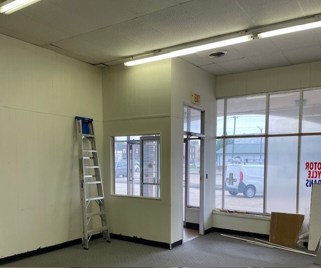 110-114 W Commercial St, Charleston, MO for lease - Interior Photo - Image 3 of 9