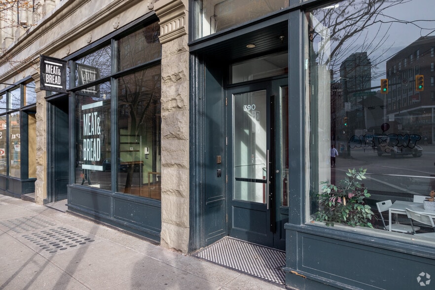 163 W Hastings St, Vancouver, BC for lease - Building Photo - Image 2 of 4