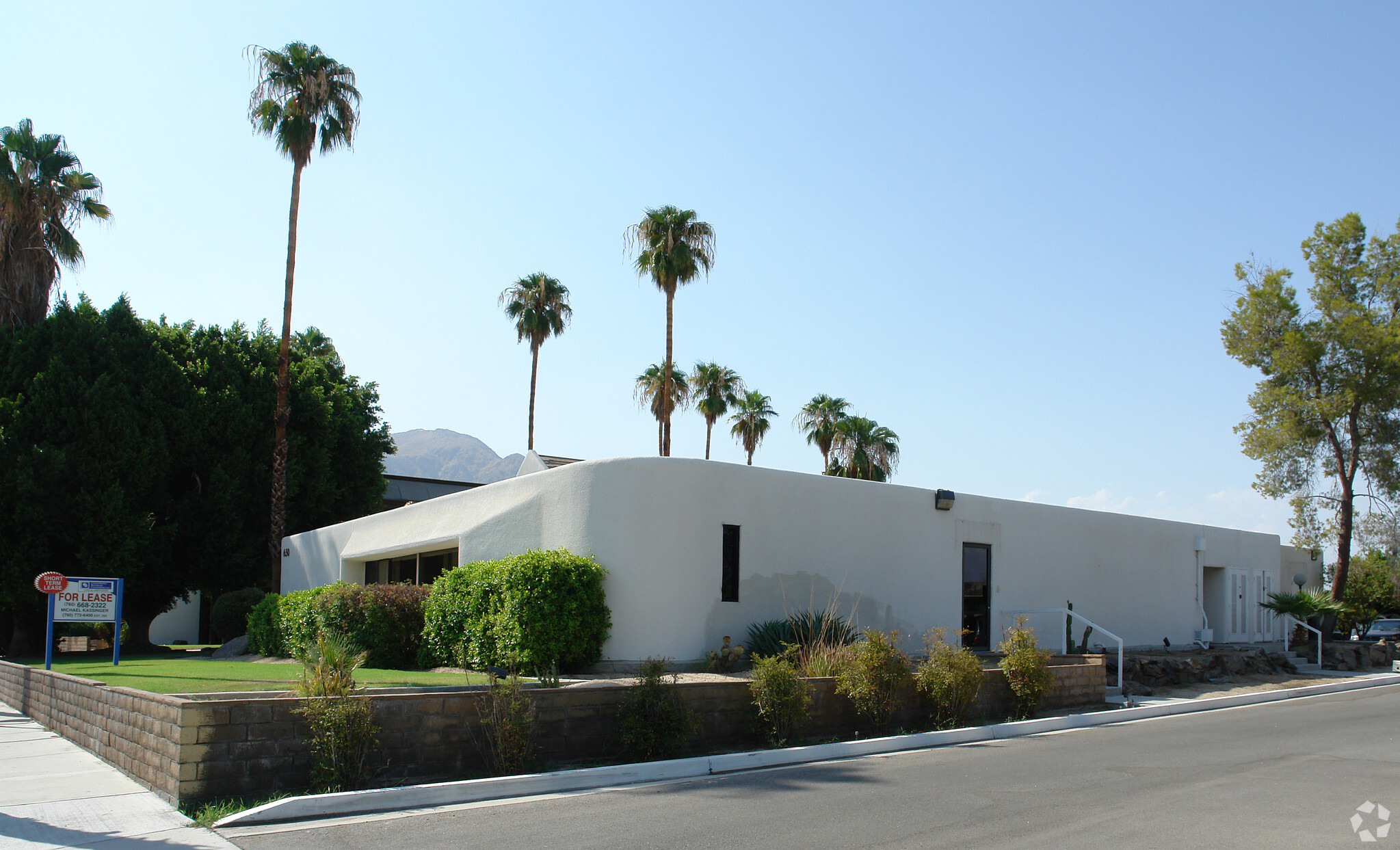 650 E Tahquitz Canyon Way, Palm Springs, CA for lease Primary Photo- Image 1 of 22