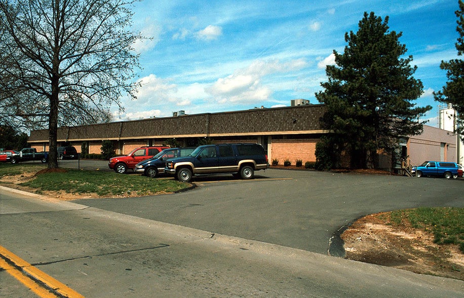 11831-11839 Westline Industrial Dr, Maryland Heights, MO for lease - Other - Image 2 of 6