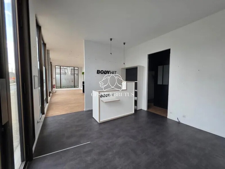 4 Rue Charles Baudelaire, Lyon à louer - Photo intérieure - Image 2 de 8