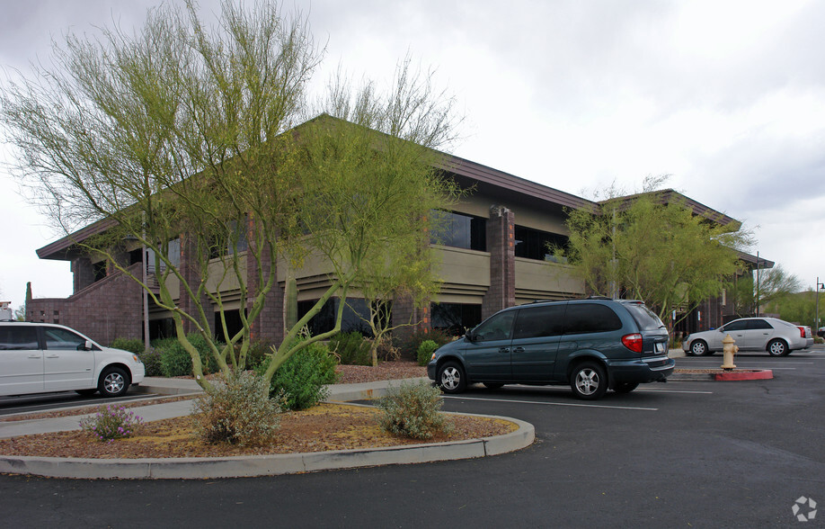 3701 W Anthem Way, Phoenix, AZ for lease - Primary Photo - Image 1 of 5