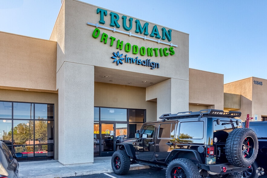 10835-10935 S Eastern Ave, Henderson, NV for lease - Building Photo - Image 1 of 19