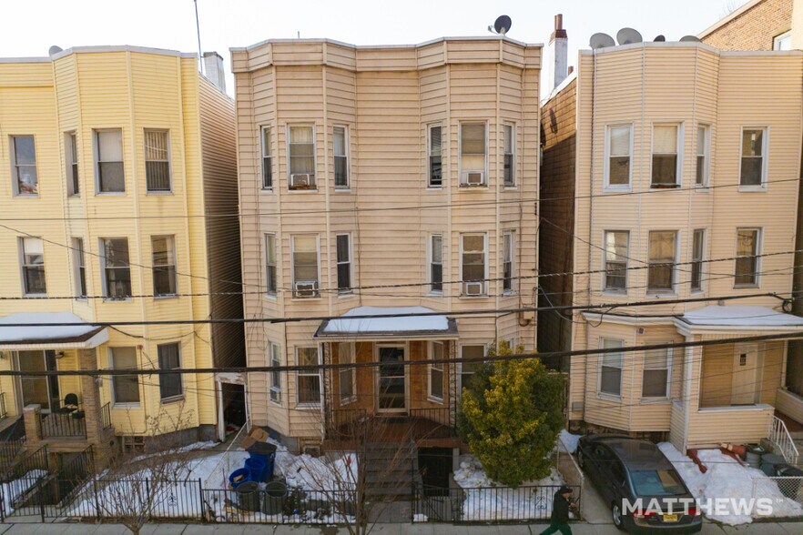 333 47th St, Union City, NJ for sale - Primary Photo - Image 1 of 4