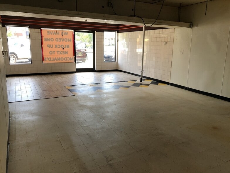 923 N Miami Blvd, Durham, NC for sale - Interior Photo - Image 2 of 10