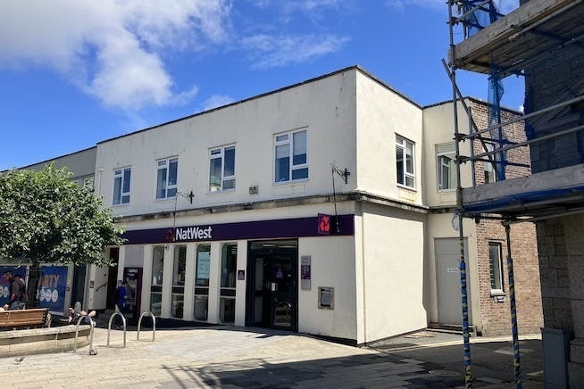 2-6 Commercial Sq, Camborne à louer Photo principale- Image 1 de 3