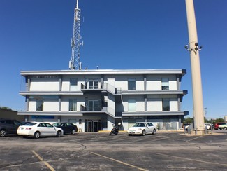 Plus de détails pour 1706 Brady St, Davenport, IA - Bureau à louer