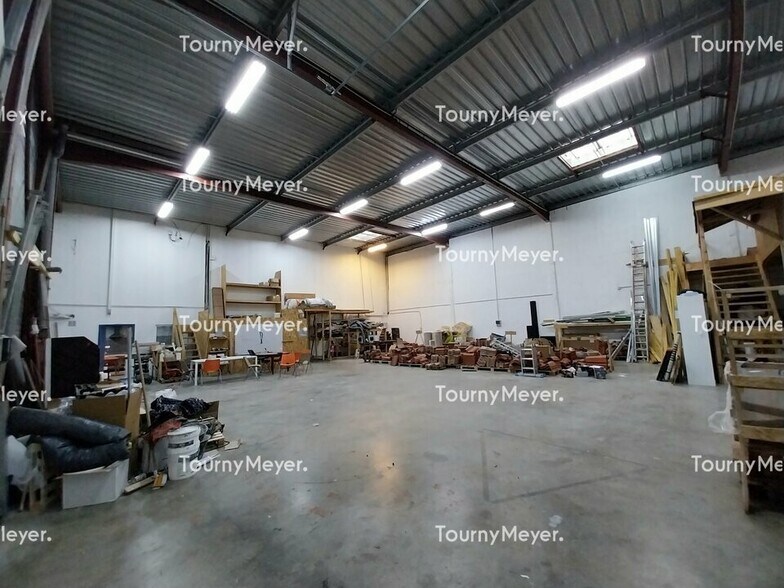 58 Bis Chemin Du Chapitre, Toulouse for sale - Interior Photo - Image 3 of 12