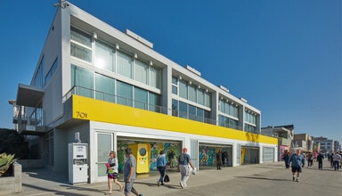 701 Ocean Front Walk, Venice, CA for lease Building Photo- Image 1 of 2