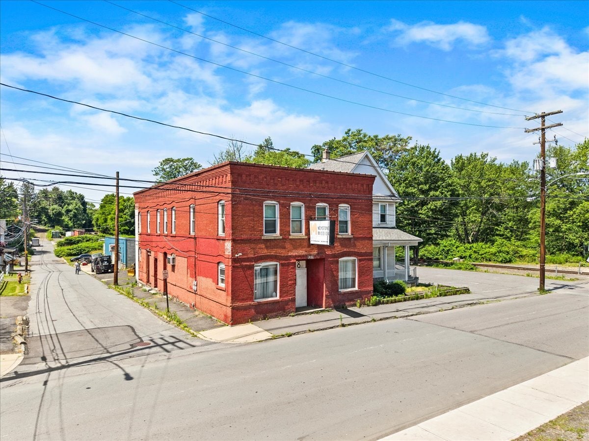 8-12 W Olive St portfolio of 2 properties for sale on LoopNet.ca Building Photo- Image 1 of 65