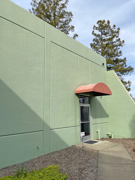 3645 N Laughlin Rd, Santa Rosa, CA for lease - Building Photo - Image 3 of 3