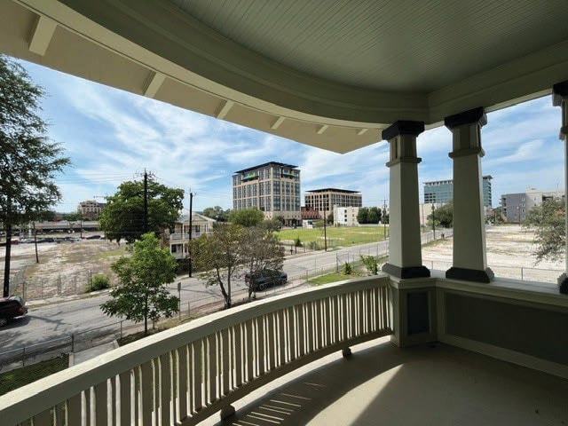 1606 N Alamo St, San Antonio, TX for lease - Building Photo - Image 3 of 25