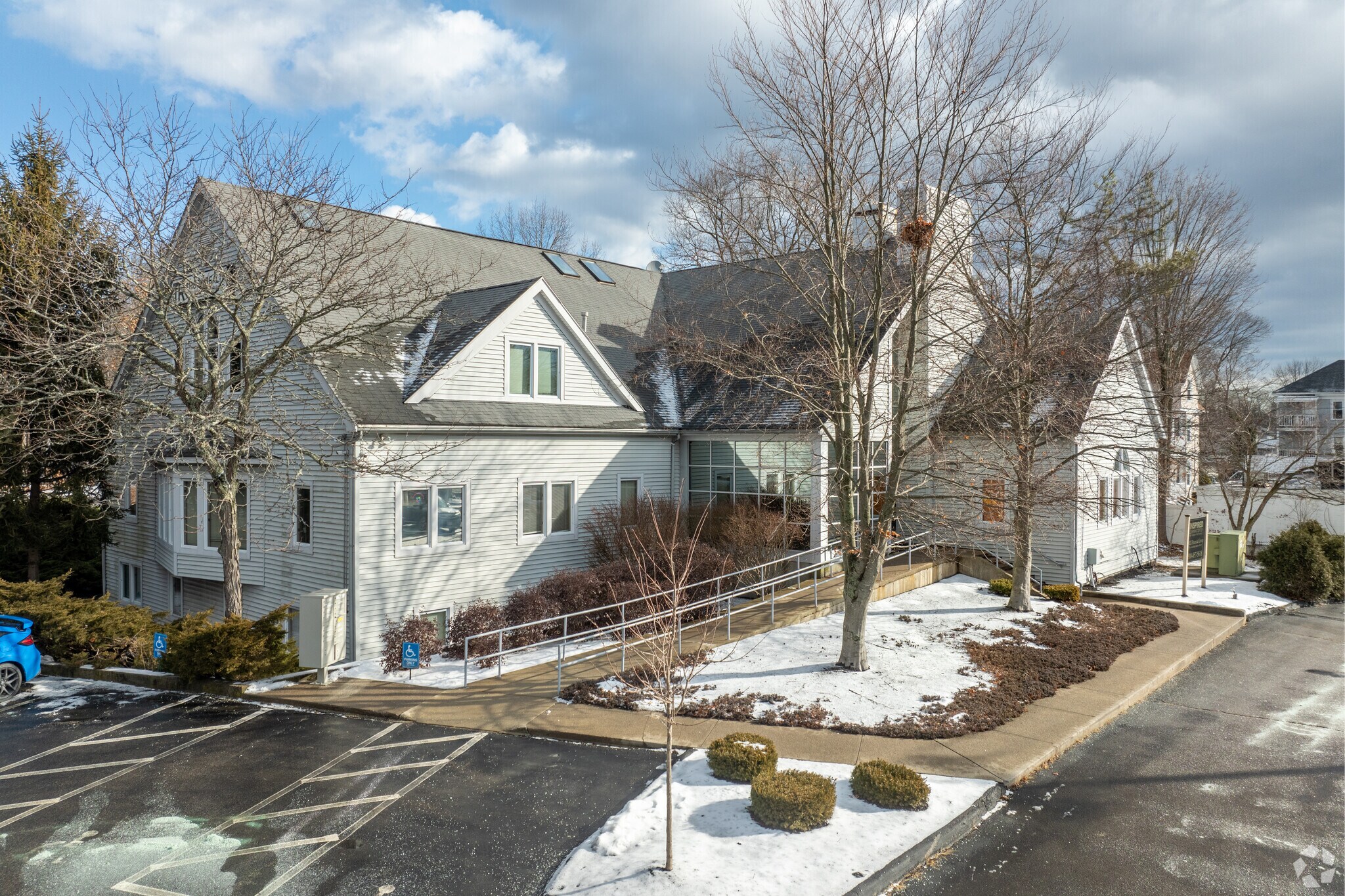 425 Pleasant St, Brockton, MA à vendre Photo principale- Image 1 de 21