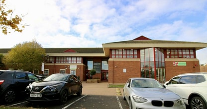 2 Woodbrook Cres, Billericay for lease Building Photo- Image 2 of 5