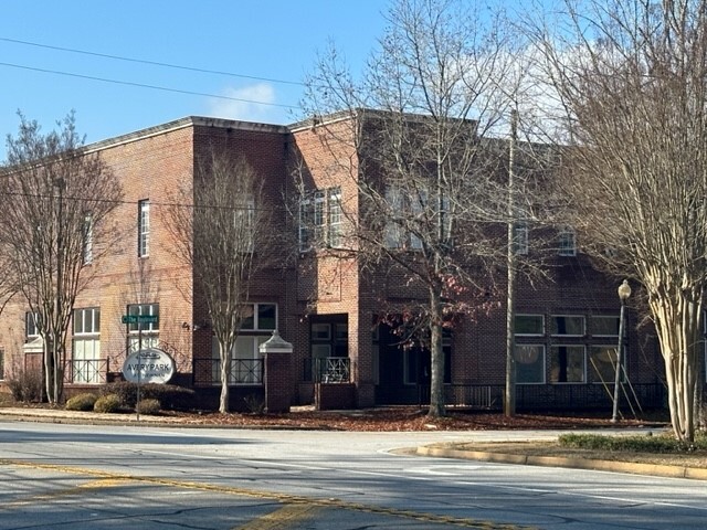 10 The Boulevard, Newnan, GA for lease - Building Photo - Image 1 of 4