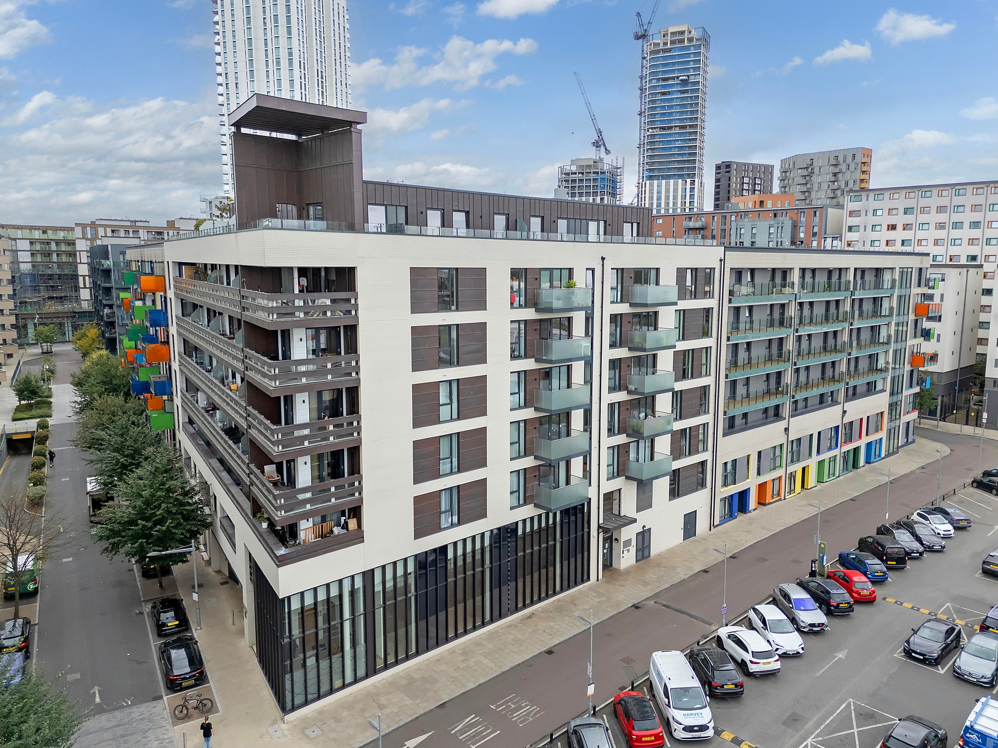 Waterside Way, London for lease Primary Photo- Image 1 of 2