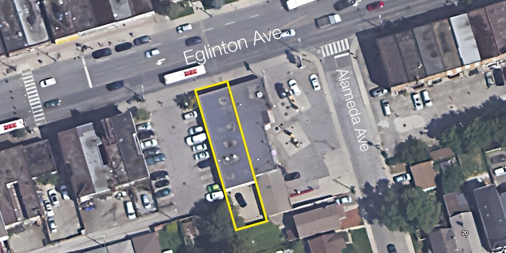 1529 Eglinton Av W, Toronto, ON à louer - Aérien - Image 3 de 3