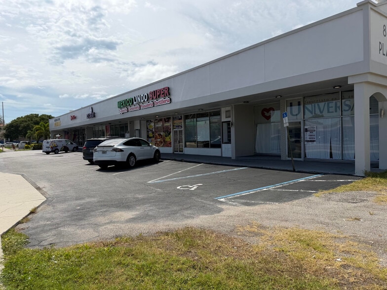 814 Court St, Clearwater, FL à louer - Photo du bâtiment - Image 3 de 8