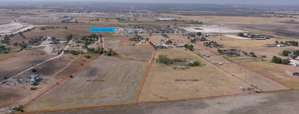 251 County Road 107, Georgetown, TX à vendre - Photo du bâtiment - Image 3 de 9