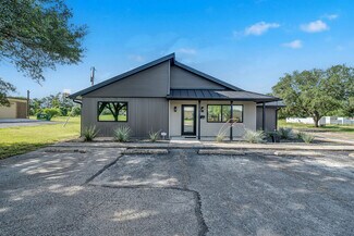 Plus de détails pour 117 Commerce Ave, Boerne, TX - Flex à vendre