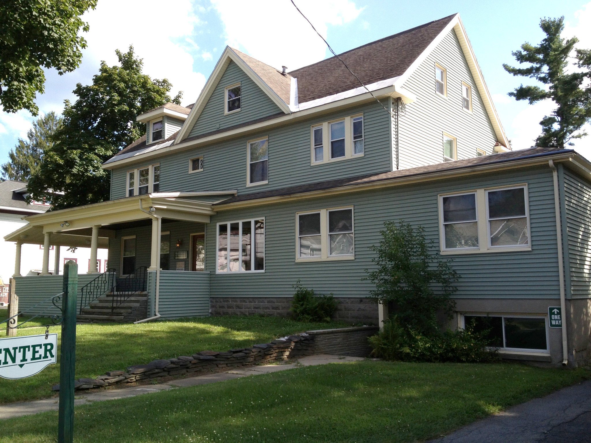 1574 Union St, Schenectady, NY à vendre Photo du bâtiment- Image 1 de 1