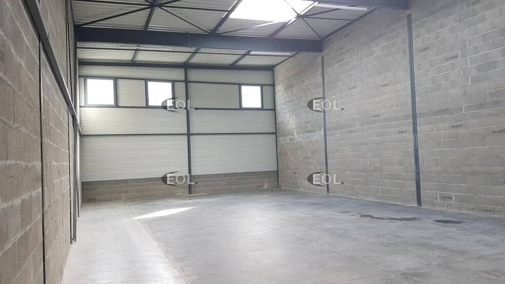 Flex dans Saint-Priest à louer - Photo intérieure - Image 3 de 7