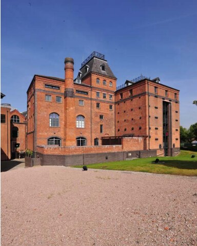 Greenalls Ave, Warrington à louer - Photo du bâtiment - Image 3 de 16