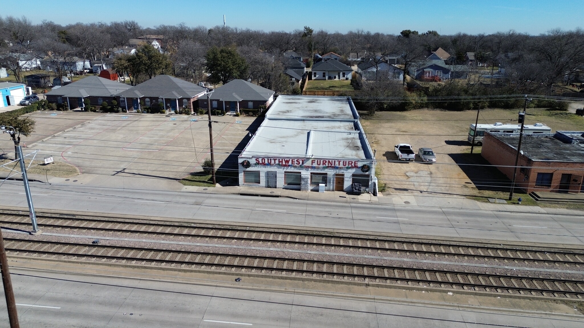 4214 S Lancaster Rd, Dallas, TX for sale Primary Photo- Image 1 of 2