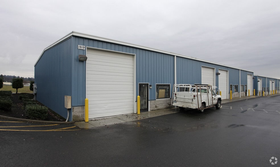 1915 E 5th St, Vancouver, WA for lease - Primary Photo - Image 3 of 14