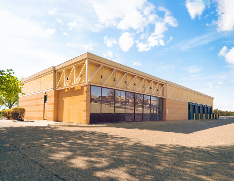 10000 Coors Byp NW, Albuquerque, NM à vendre - Photo du bâtiment - Image 2 de 19