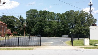 0 Westhaven Drive/Cascade Avenue, Atlanta - Parc de stationnement couvert