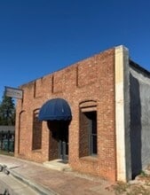 38 E Main St, Hampton, GA for lease Interior Photo- Image 1 of 9