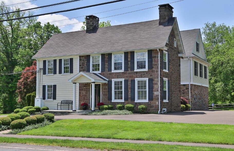 626 S State St, Newtown, PA for sale - Primary Photo - Image 1 of 1