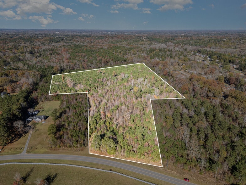 00 Douglas Rd, Lancaster, SC à vendre - Photo du bâtiment - Image 2 de 13