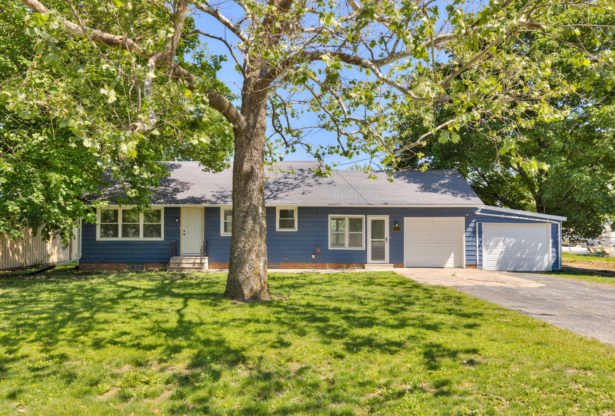 1100 2nd St NE, Bondurant, IA for sale Building Photo- Image 1 of 29