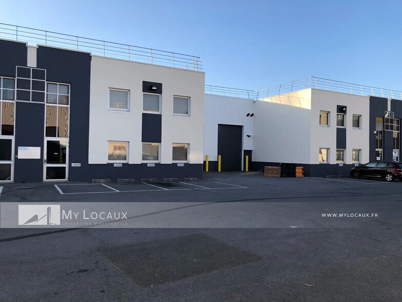 Industrial in Gennevilliers for lease - Building Photo - Image 2 of 6