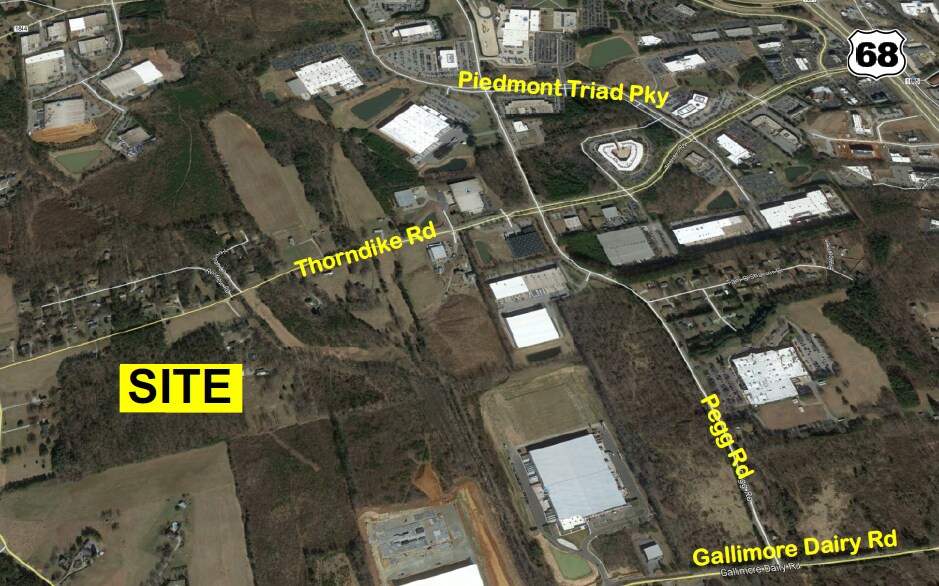 8113 Thorndike Rd, Greensboro, NC à vendre - Aérien - Image 2 de 3