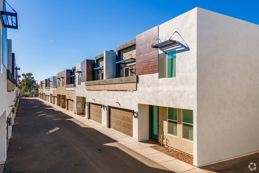 917 W Glendale Ave, Phoenix, AZ for sale - Primary Photo - Image 1 of 1