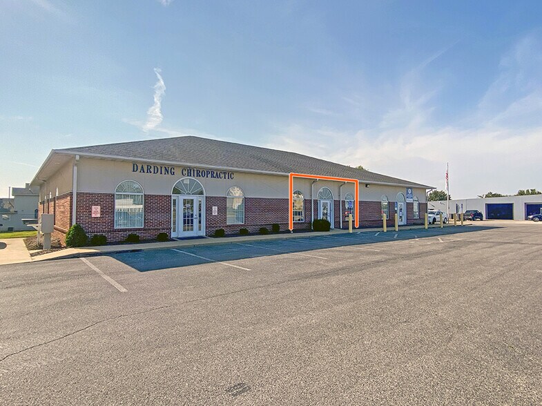 1331 Jamie Ln, Waterloo, IL à louer - Photo du bâtiment - Image 1 de 9