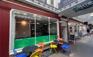 Plus de détails pour 7 The Corridor, Bath - Commerce de détail à louer