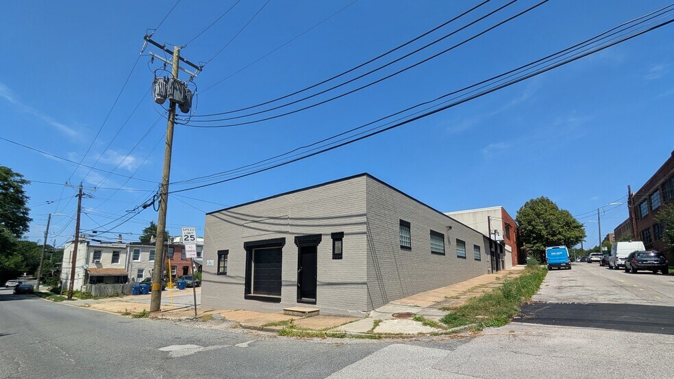3201 Falls Cliff Rd, Baltimore, MD à louer - Photo du bâtiment - Image 2 de 3