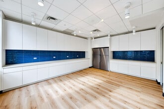 122 W 22nd St, New York, NY for lease Interior Photo- Image 1 of 15