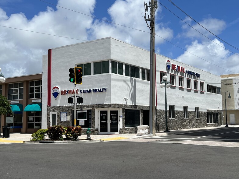 1901 Harrison St, Hollywood, FL for lease - Building Photo - Image 1 of 8