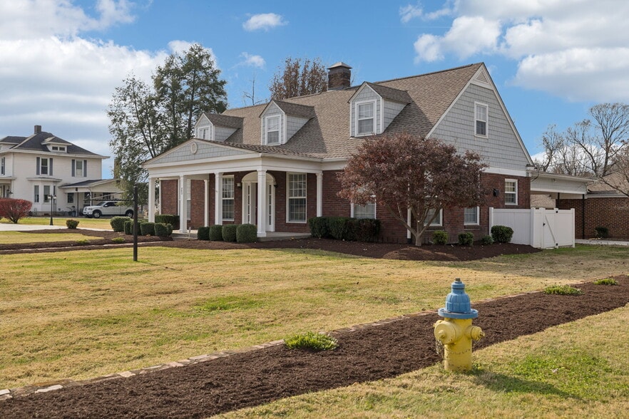 502 Hazelwood Dr, Smyrna, TN for lease - Building Photo - Image 3 of 32