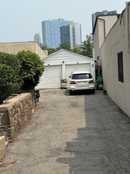 31 Cliff St, New Rochelle, NY à vendre - Photo du bâtiment - Image 3 de 8