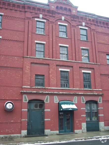 388 Broadway, Albany, NY for lease - Building Photo - Image 2 of 9